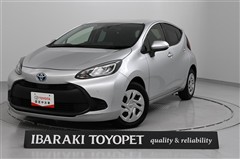 トヨタ アクア X