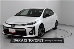 プリウスPHV SナビGRスポーツ