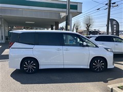 ノア ハイブリッド S-Z