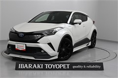 C-HRハイブリッド Gモードネロ