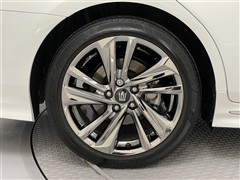 クラウン ハイブリットRS