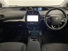 プリウス S セーフティプラス2