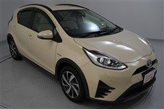 アクア クロスオーバー