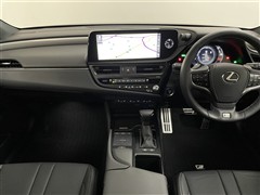 ES300h Fスポーツ