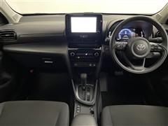 ヤリスクロス ハイブリットG