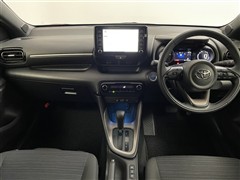 ヤリス ハイブリッド Z