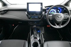 カローラツーリング HV WxB