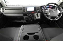 ハイエースV DXクルマイスリヤリフトB