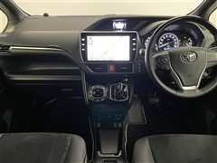 エスクァイアHV GiプレミアムBK