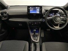 ヤリス ハイブリッド Z