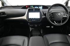 プリウス SツーリングブラックED