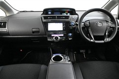 プリウスアルファSチューンブラック2