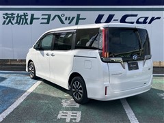 エスクァイアHV GiプレミアムBK