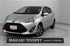 トヨタ アクア G