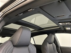 ハリアー PHEV Z