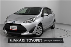 トヨタ アクア S