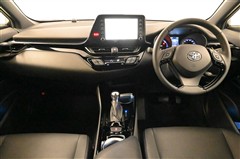 C-HR Gモードネロ セーフティ+2