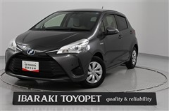 トヨタ ヴィッツ ハイブリッド F