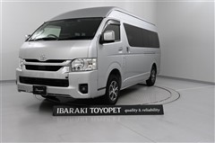 トヨタ　ハイエースW グランドキャビン