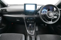 ヤリス ハイブリットZ