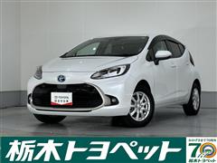 トヨタ　アクア Z 4WD