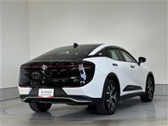 クラウン クロスオーバー Gアドバ