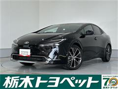 トヨタ　プリウス Z