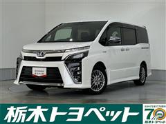 トヨタ ヴォクシー ZSキラメキ