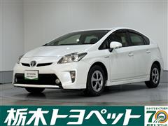 トヨタ プリウス S