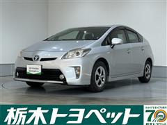 トヨタ プリウス S