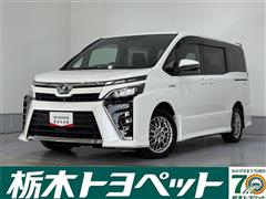 トヨタ ヴォクシーハイブリッドZS