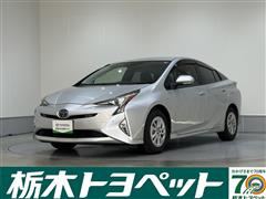 プリウス Sセーフティープラス