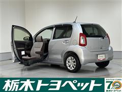 トヨタ パッソ X サイドリフトアップ