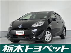 トヨタ　アクア Sスタイルブラック