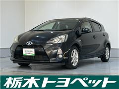 トヨタ　アクア S