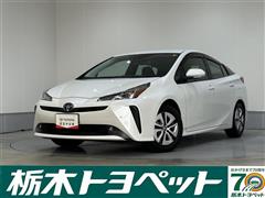 トヨタ　プリウス A プレミアム