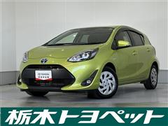 トヨタ　アクア S