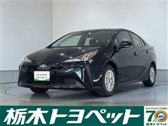 トヨタ プリウス S