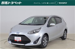 トヨタ　アクア S スタイルブラック