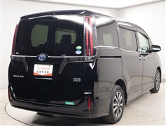 エスクァイアHVGiプレミアムBLT