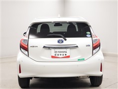 アクア Sスタイルブラック