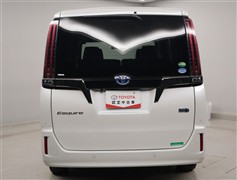 エスクァイアHV GiプレミアムBLT