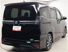 ヴォクシーHV S-Z