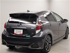 アクアG GRスポーツ17インチP