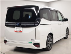 ヴォクシー HV S-Z