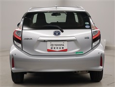 アクア Sビジネスパッケージ