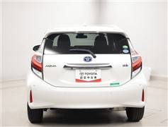 アクア Sスタイルブラック