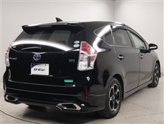 プリウスアルファSチューンブラック2