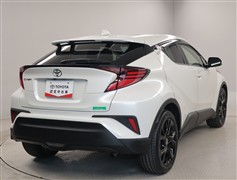 C-HR G-TモードネロセーフティP