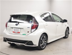 アクア G GRスポーツ